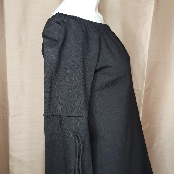 Bobeau Off The Shoulder Flared Dress - Size: Medium - Color: Black - Picture 4 of 7